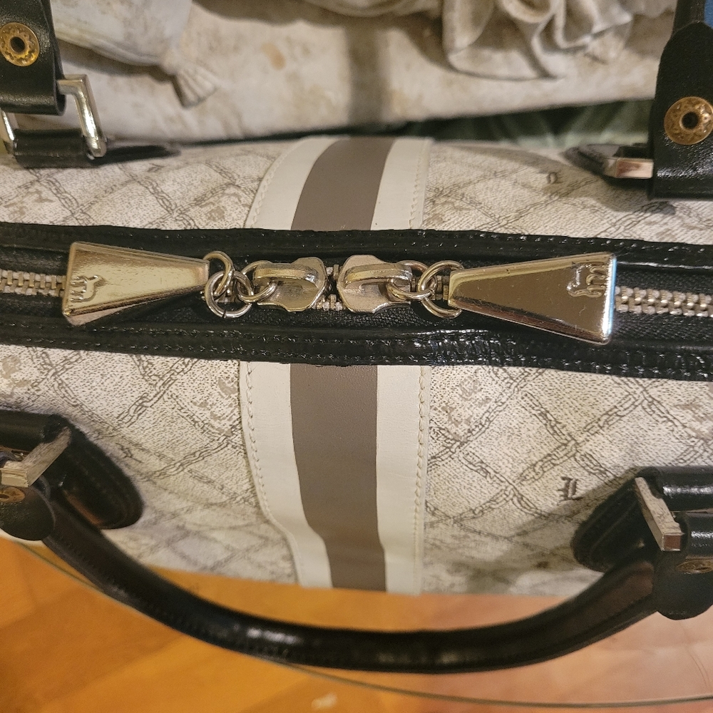 L.A.M.B. by Gwen Stefani Shadow Esquivel Satchel Luxury Designer Handbag #626 - Picture 3 of 17